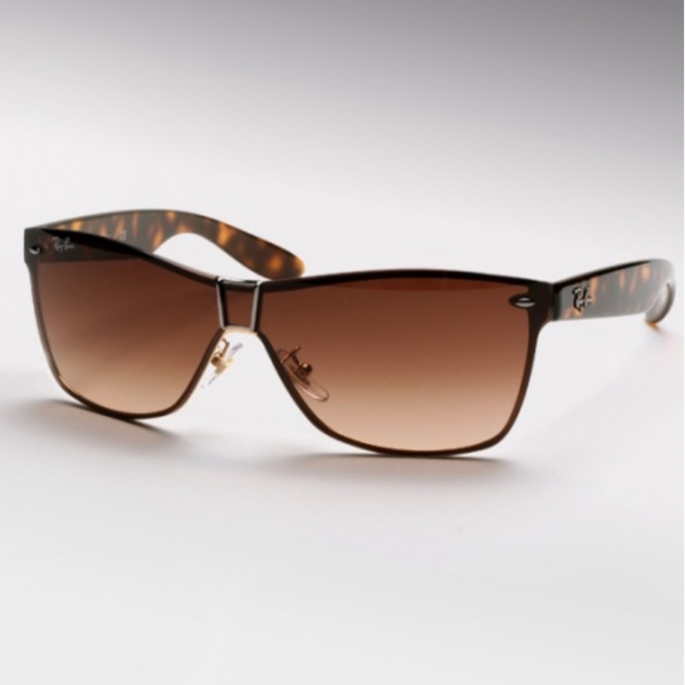 Vintage Ray-Bans. Tortoise, Gold, and Silver. Case included. Unisex.
